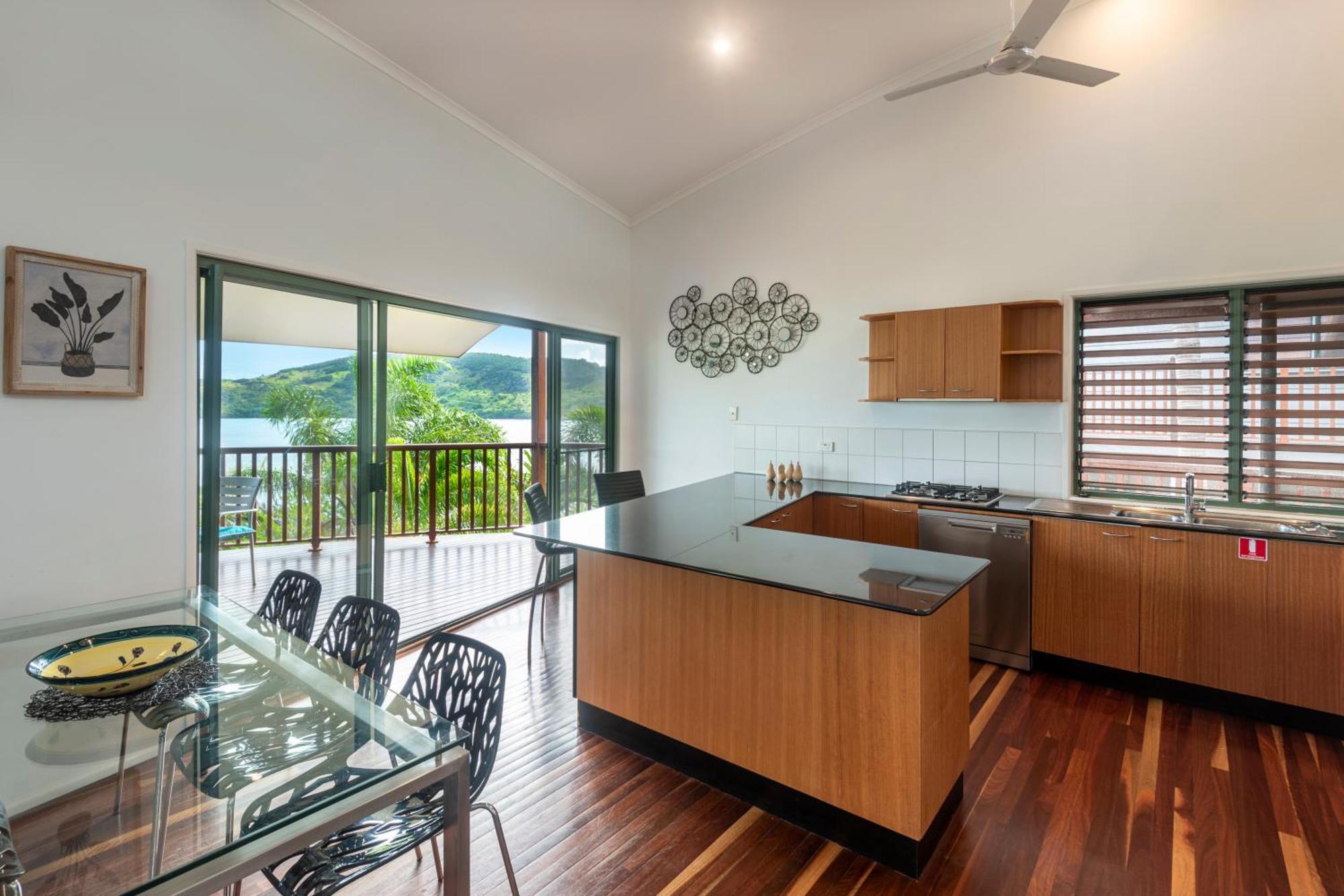 Апартаменты Casuarina Cove On Hamilton Island By Hiha Экстерьер фото